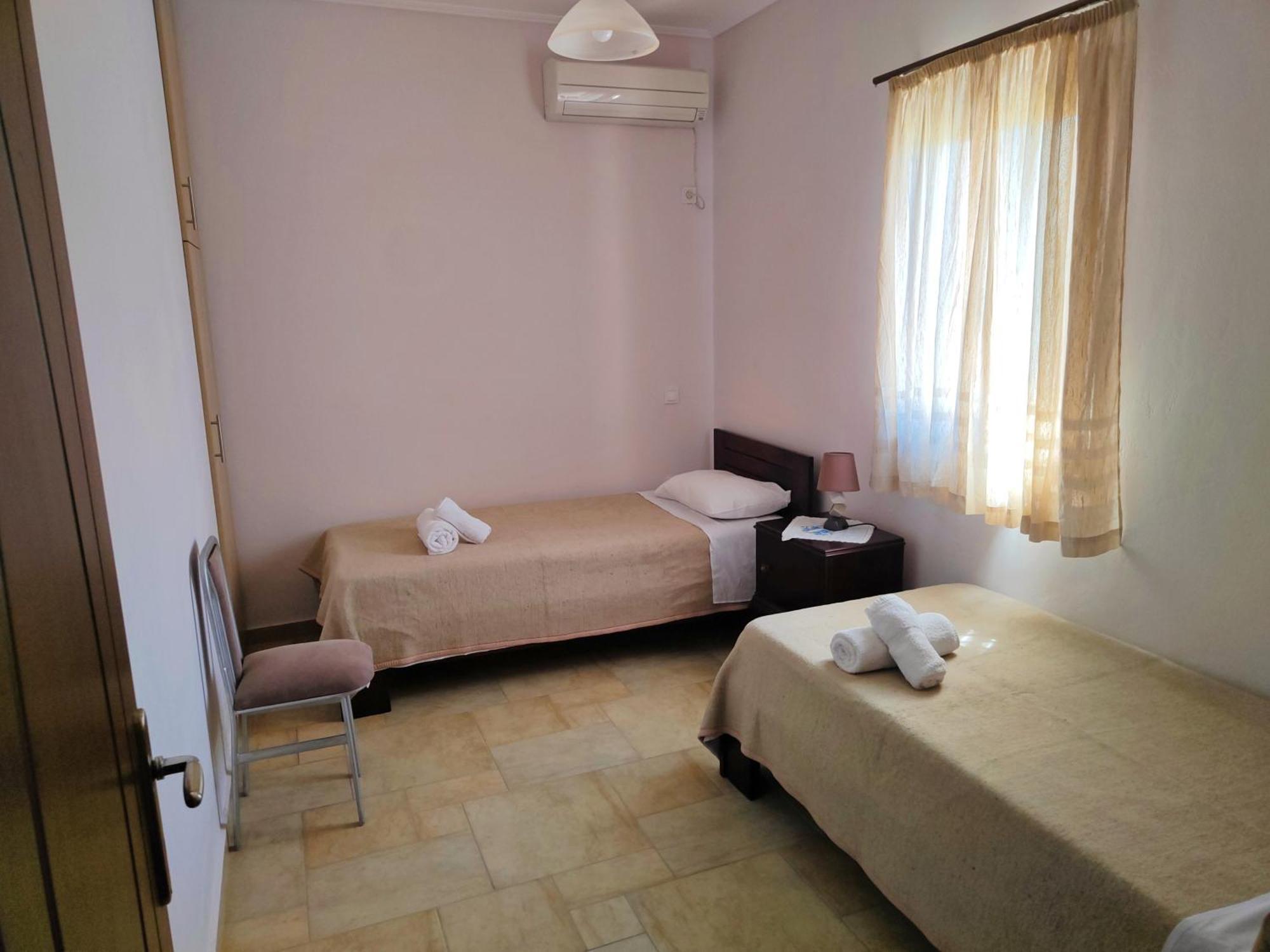 Athevillas Antonis Mina Exterior photo